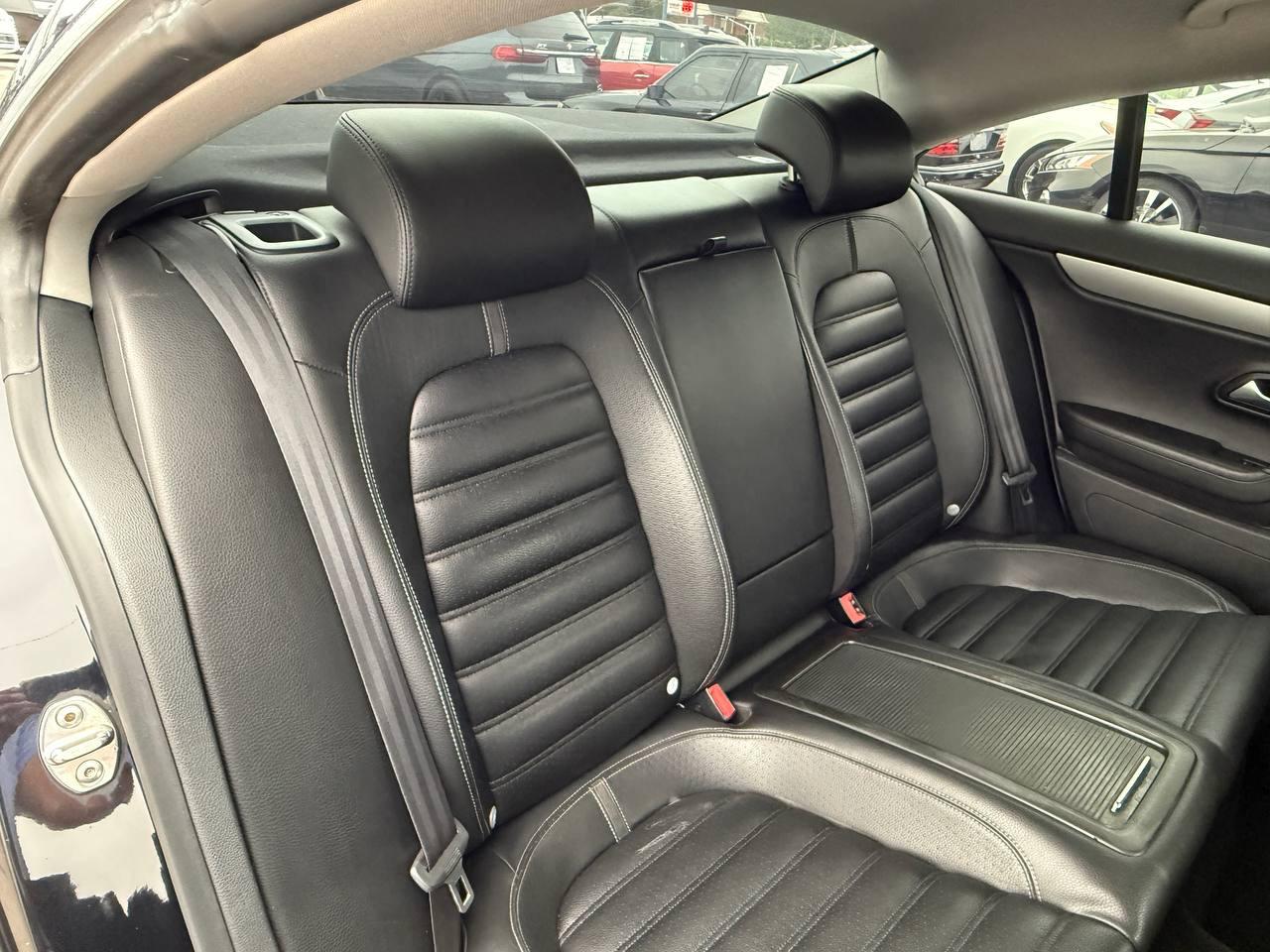 Volkswagen CC Sport PZEV 2012
