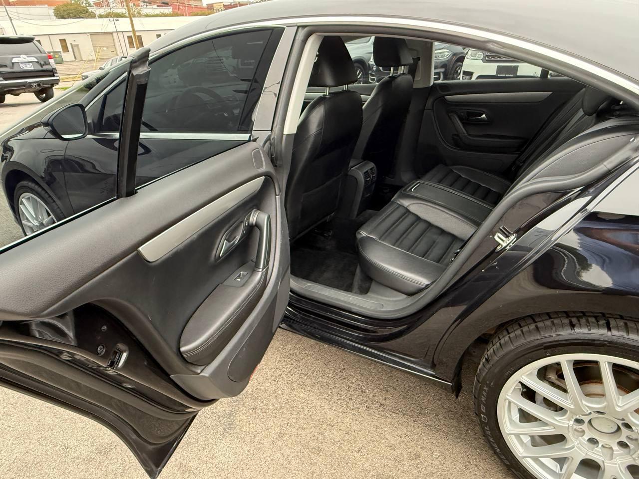 Volkswagen CC Sport PZEV 2012