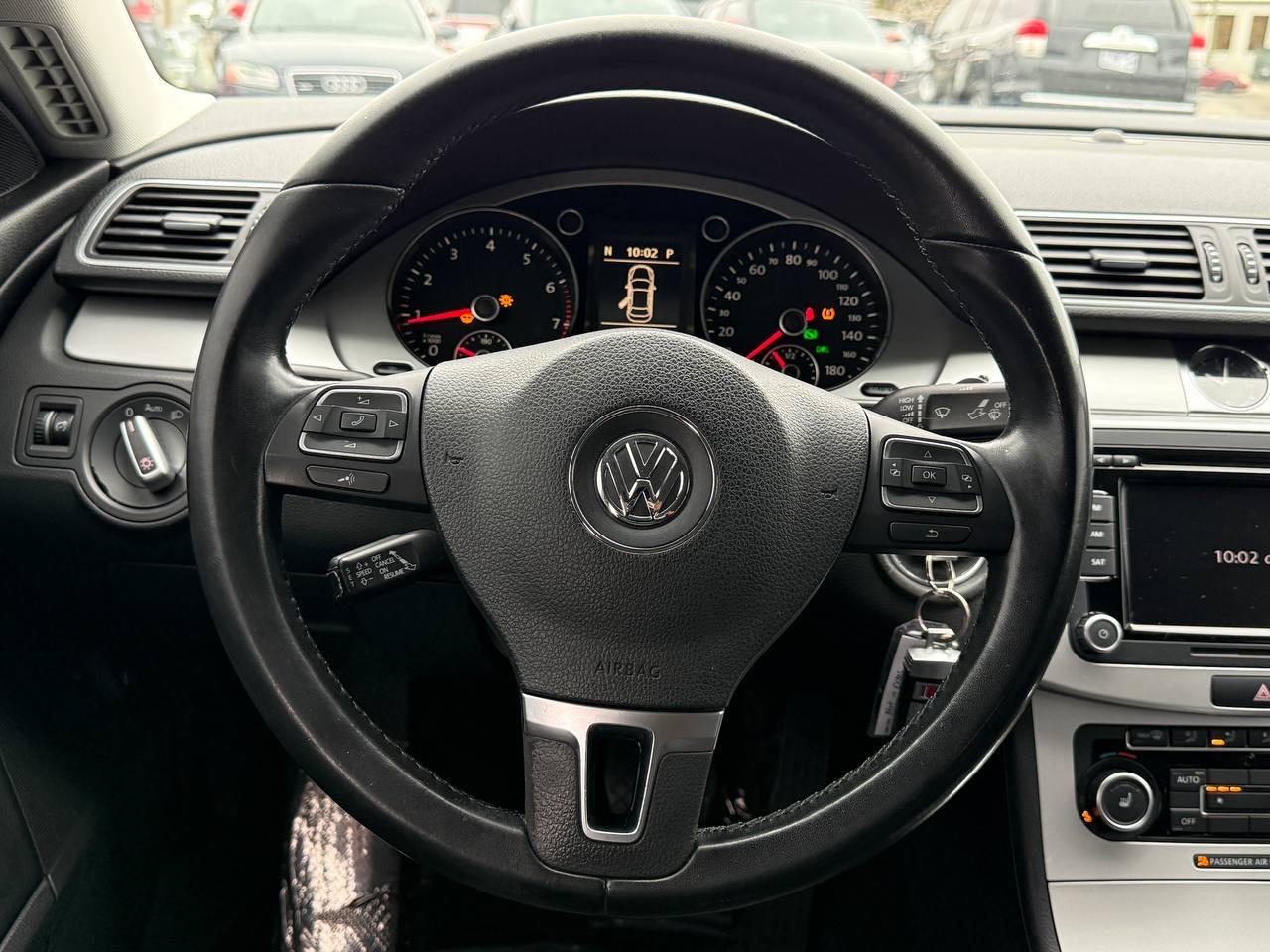 Volkswagen CC Sport PZEV 2012