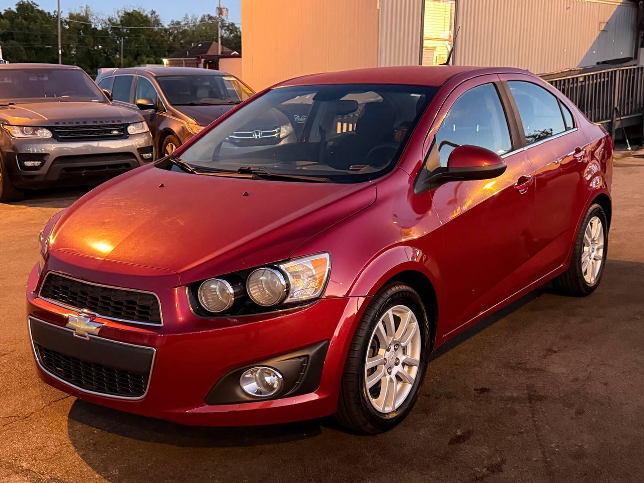 Chevrolet Sonic 2LT Sedan 2012