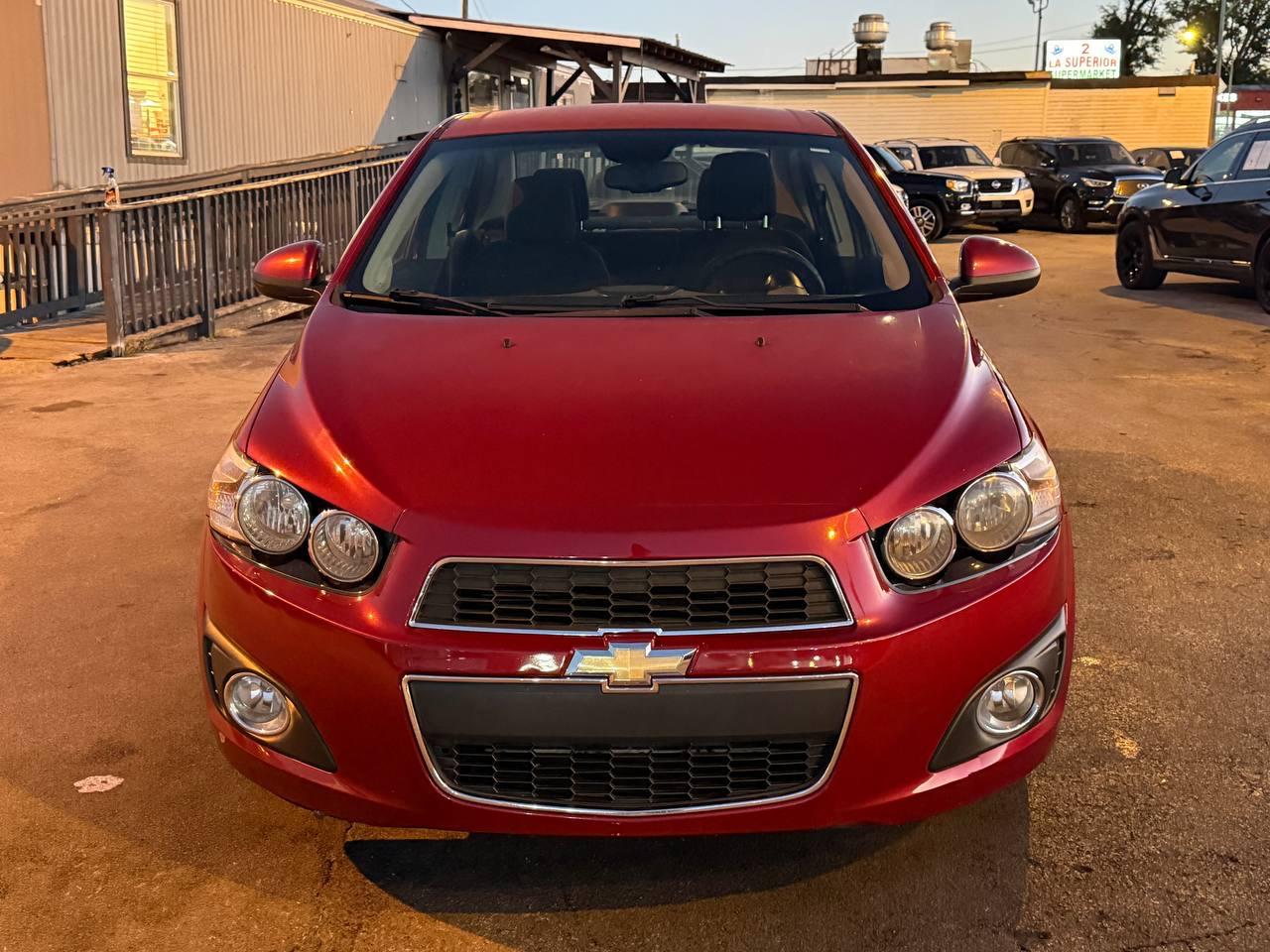Chevrolet Sonic 2LT Sedan 2012