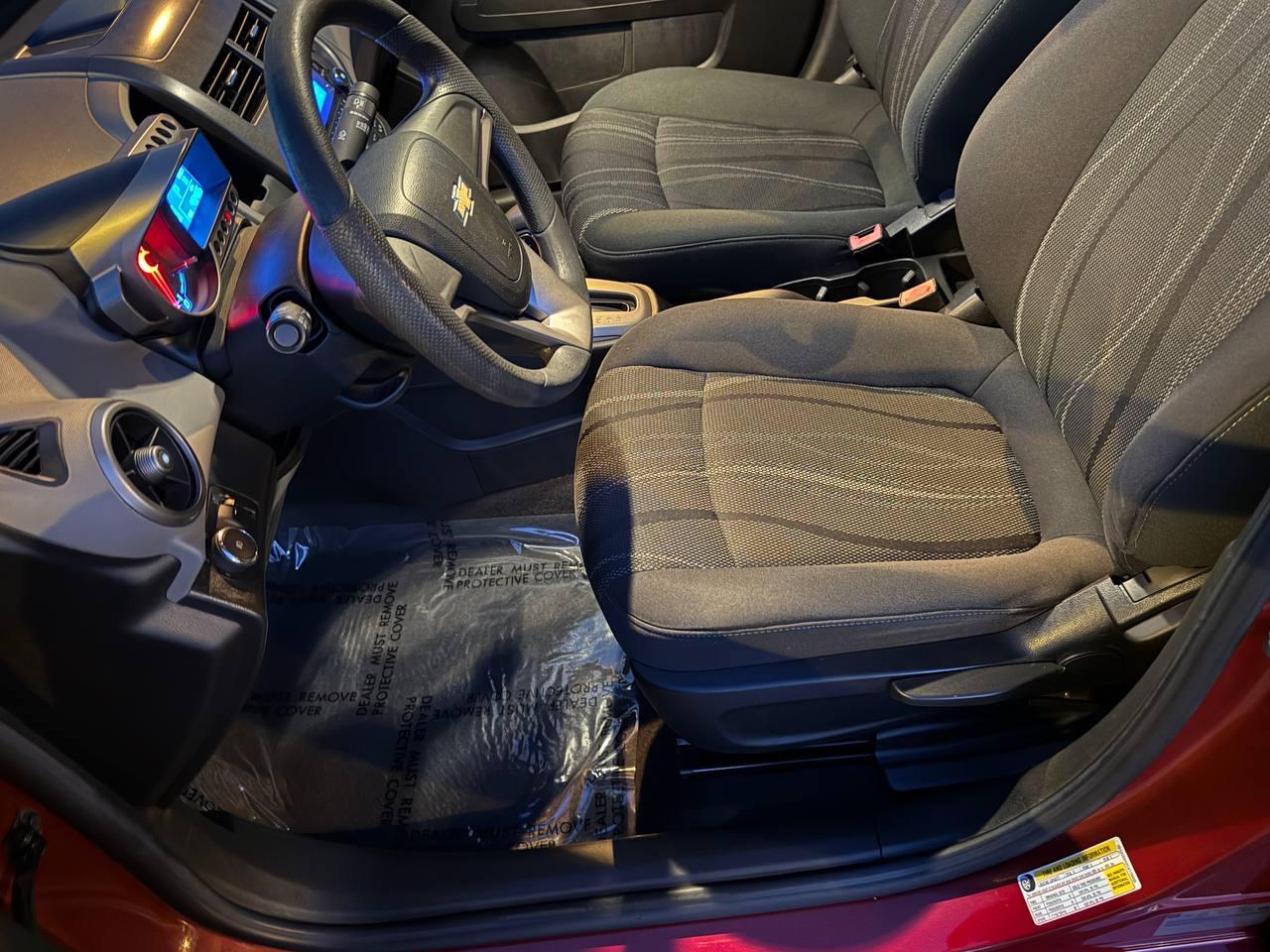Chevrolet Sonic 2LT Sedan 2012