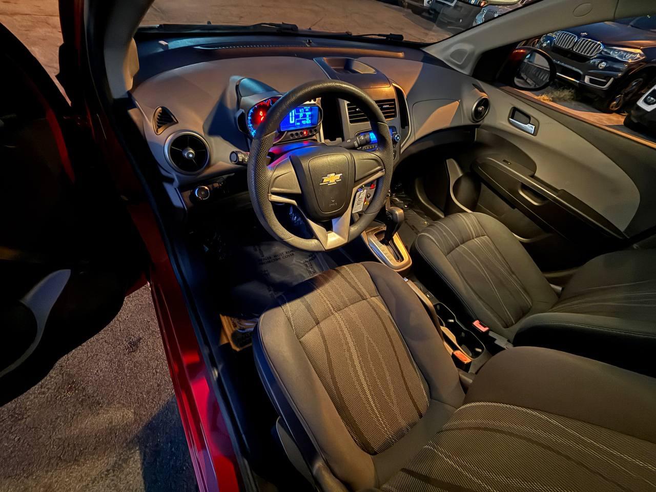 Chevrolet Sonic 2LT Sedan 2012