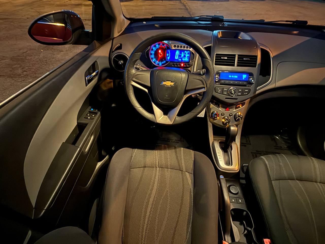 Chevrolet Sonic 2LT Sedan 2012