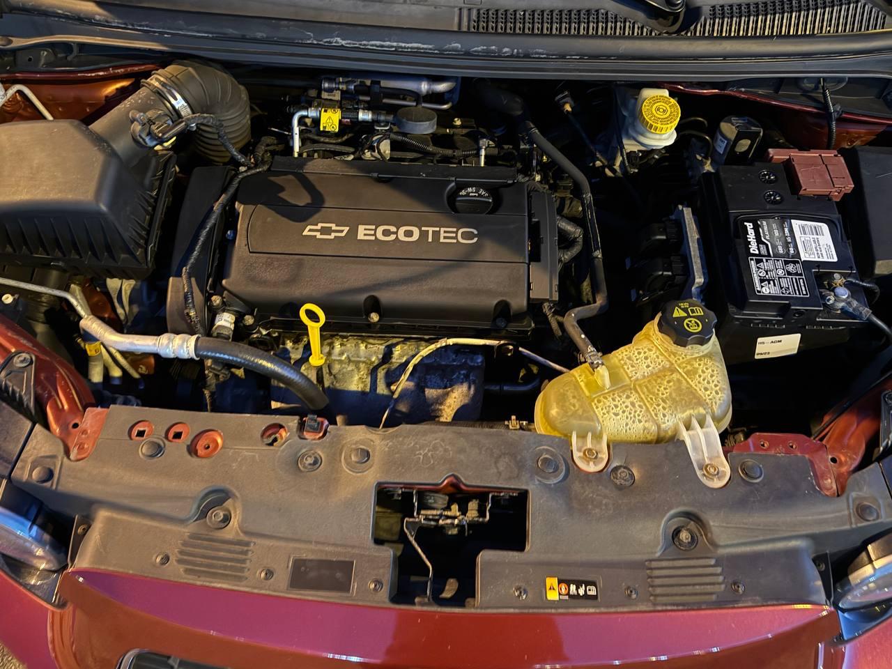 Chevrolet Sonic 2LT Sedan 2012