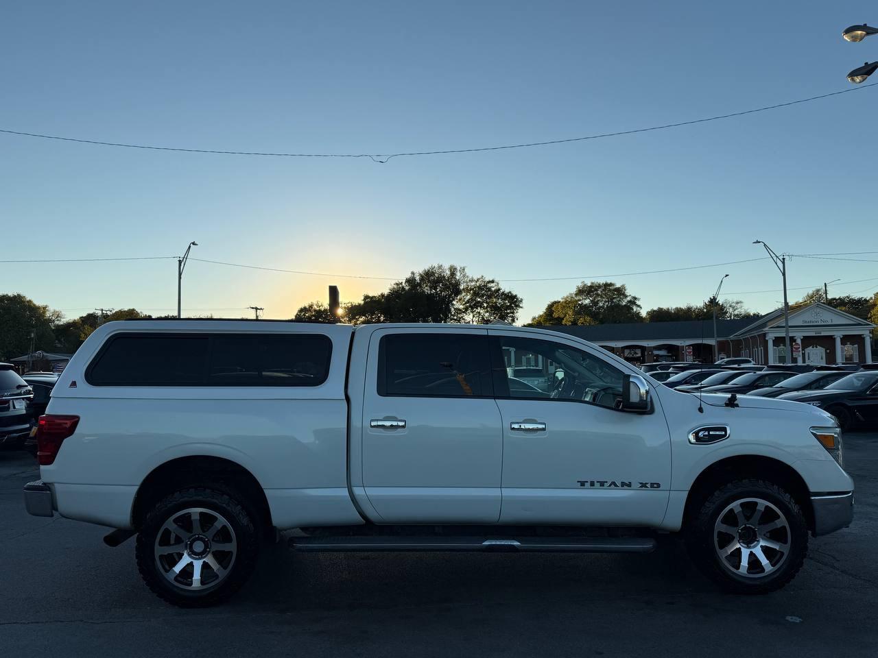 Nissan Titan XD SL 4WD Diesel 2016