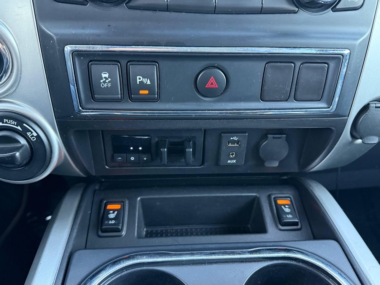 Nissan Titan XD SL 4WD Diesel 2016