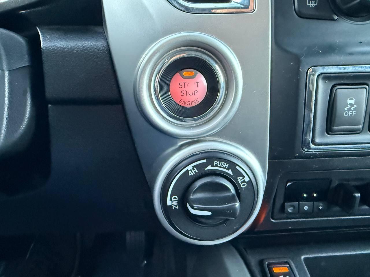 Nissan Titan XD SL 4WD Diesel 2016