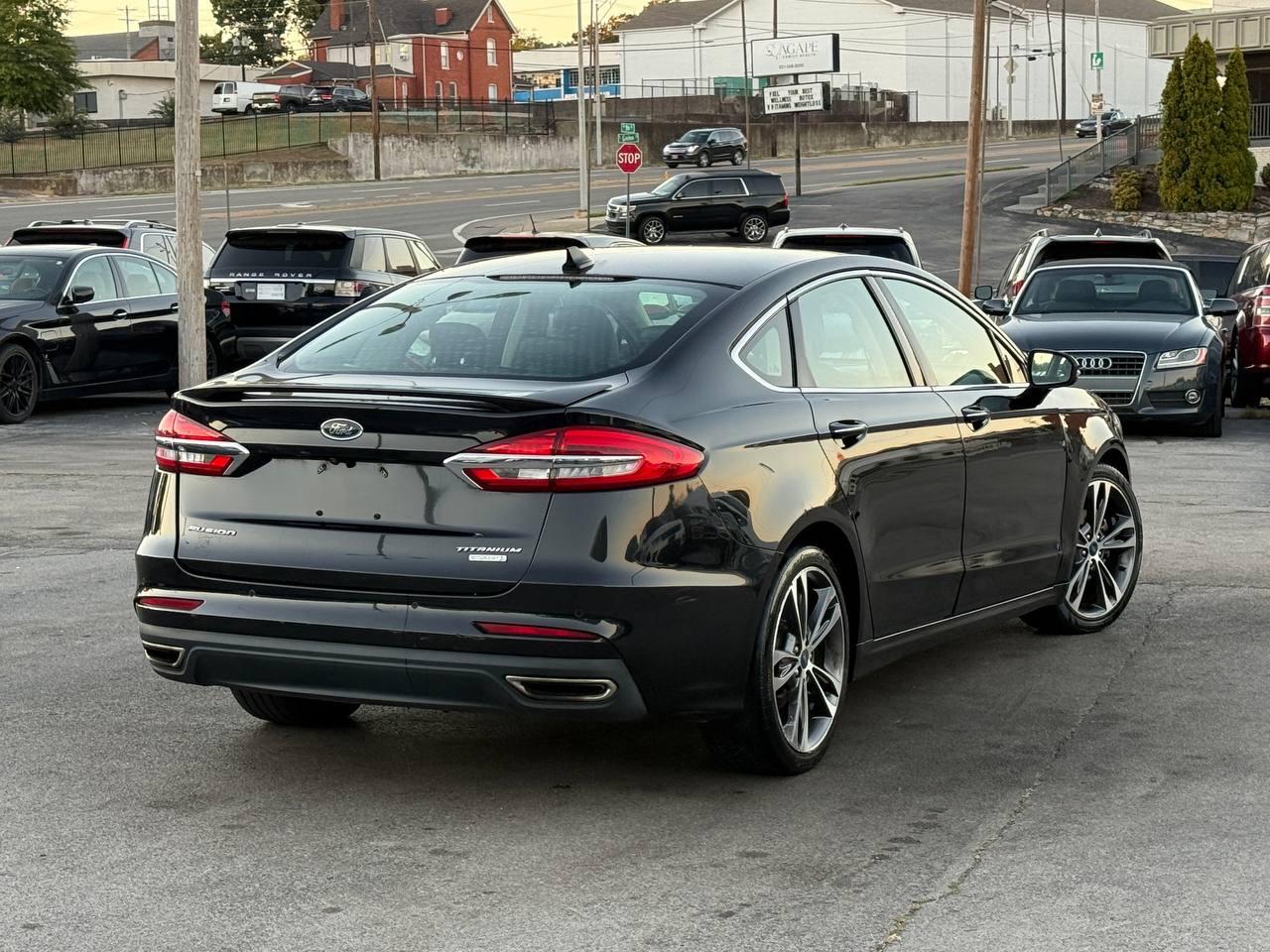 Ford Fusion Titanium 2019