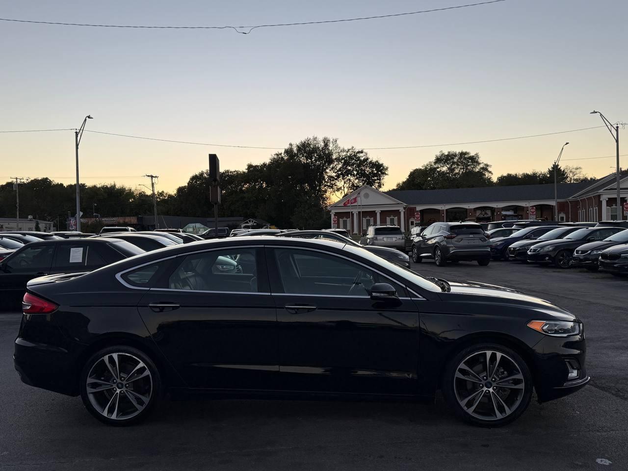 Ford Fusion Titanium 2019