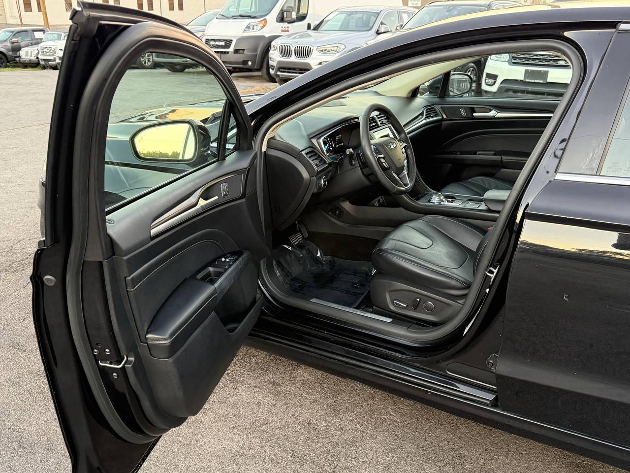 Ford Fusion Titanium 2019