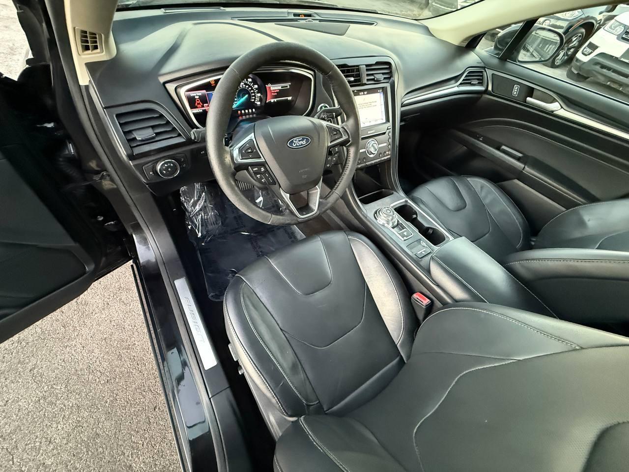 Ford Fusion Titanium 2019
