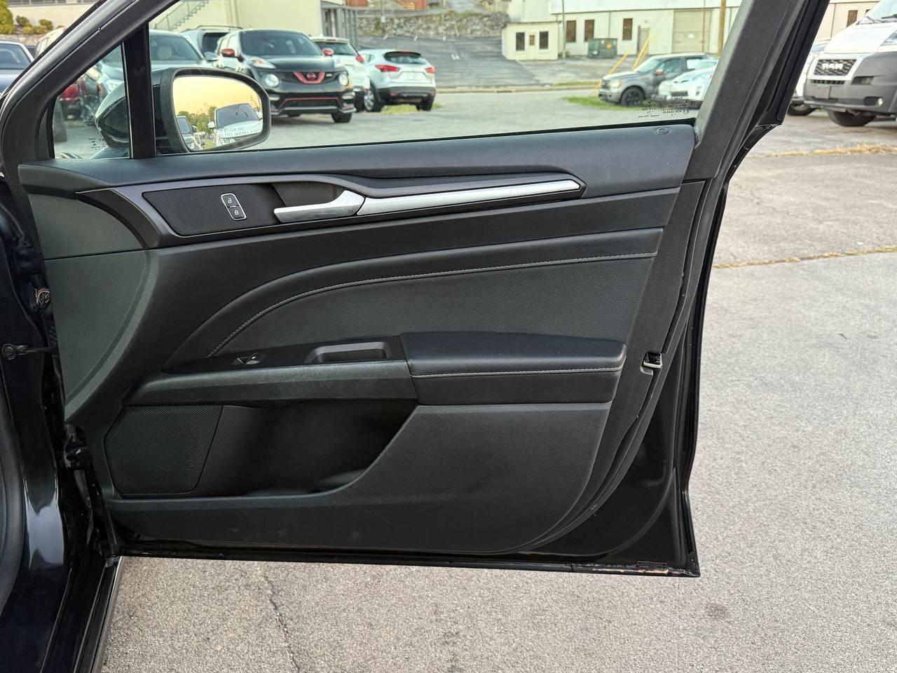 Ford Fusion Titanium 2019