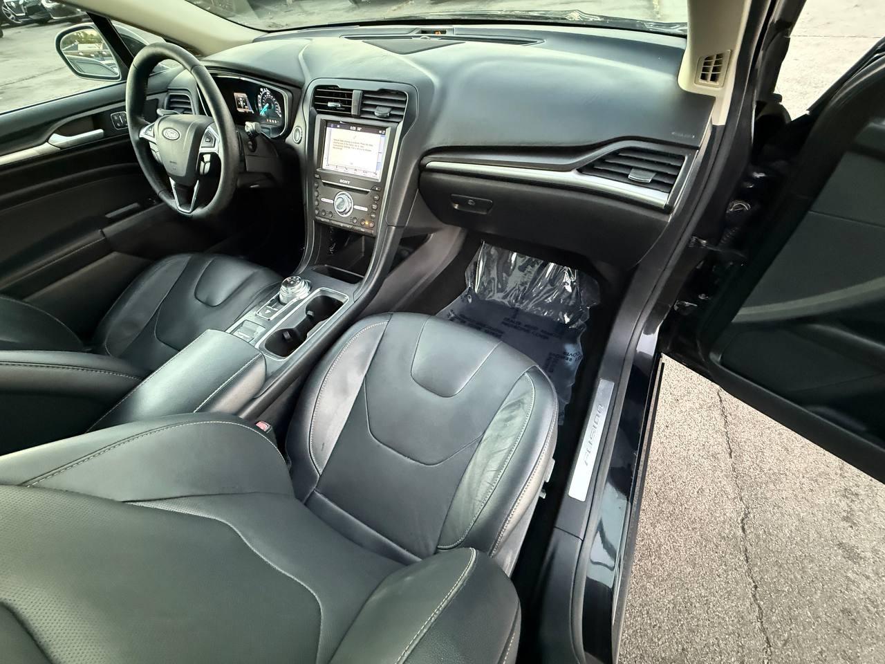 Ford Fusion Titanium 2019