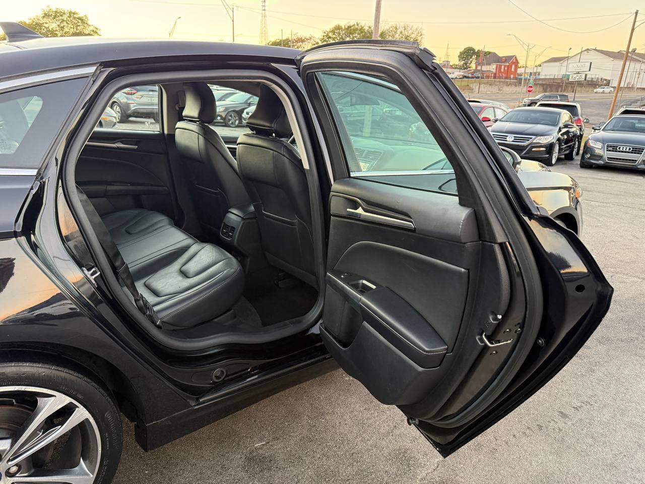 Ford Fusion Titanium 2019