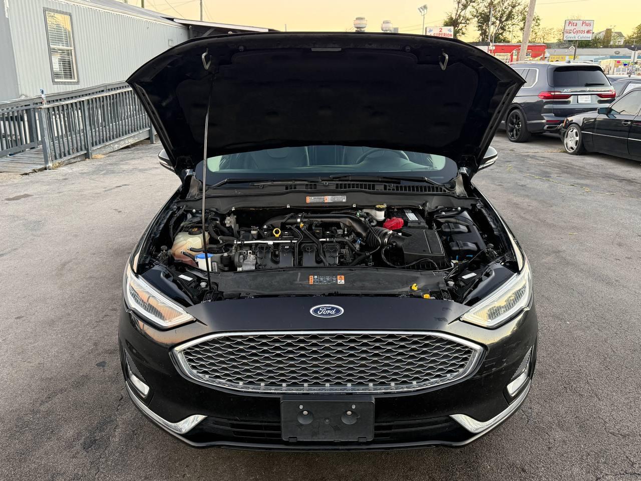 Ford Fusion Titanium 2019