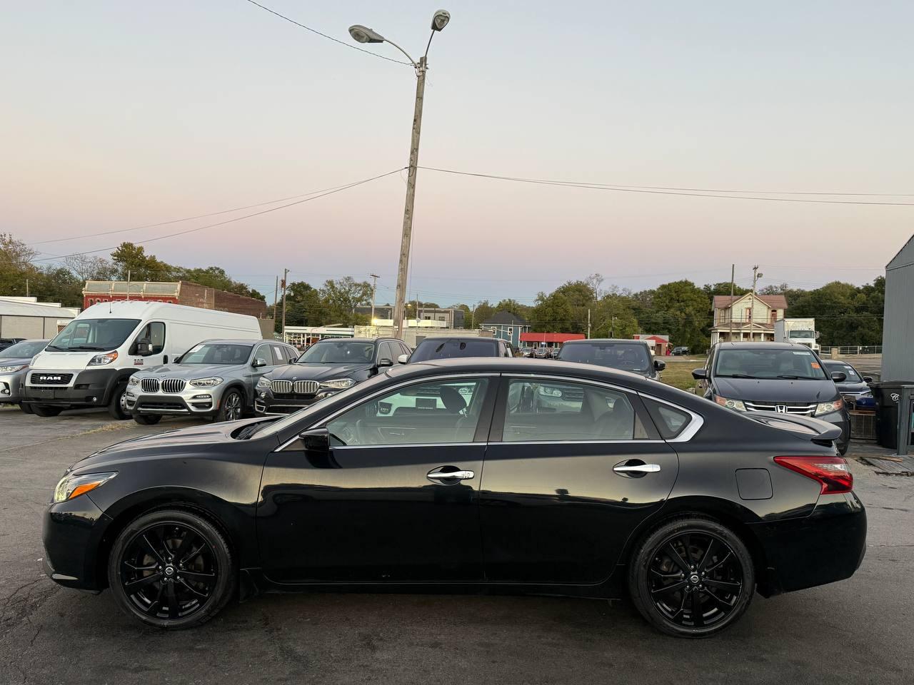 Nissan Altima 2.5 SR 2017