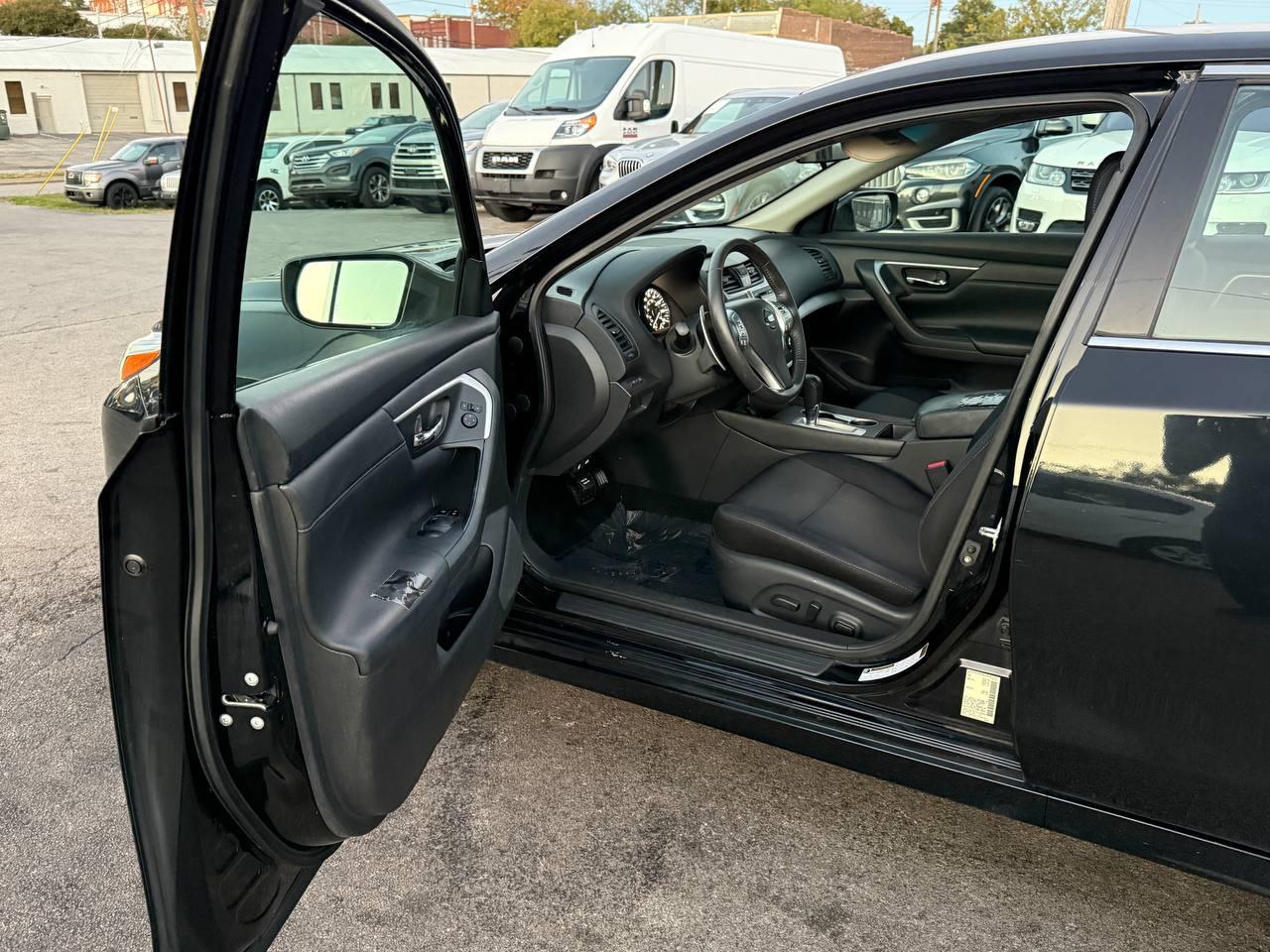 Nissan Altima 2.5 SR 2017