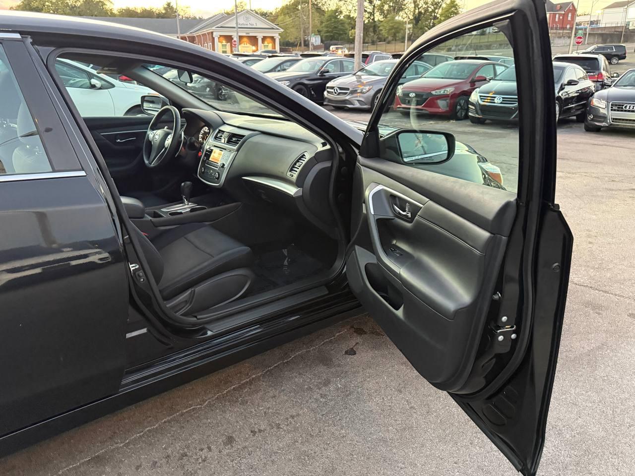 Nissan Altima 2.5 SR 2017