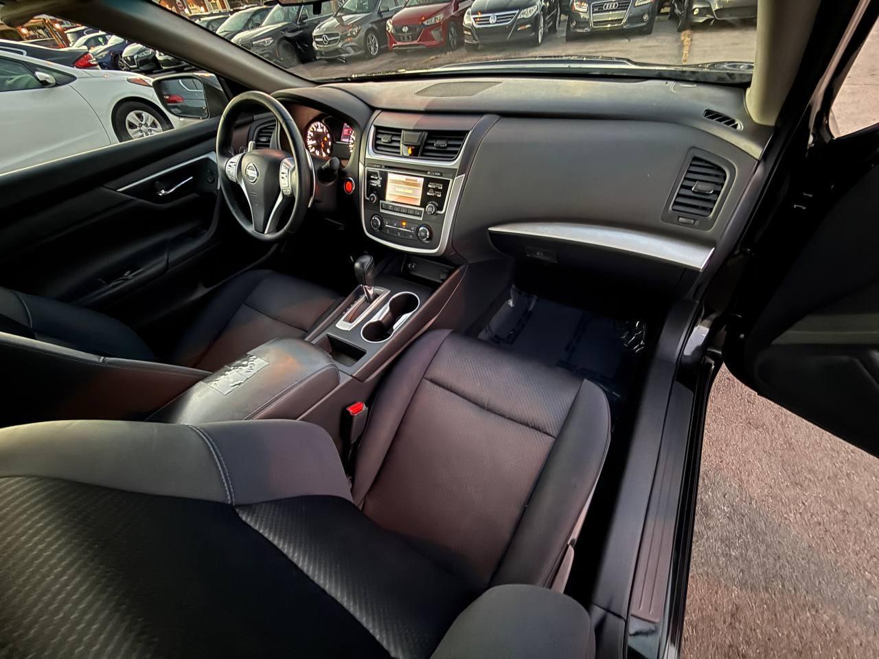 Nissan Altima 2.5 SR 2017