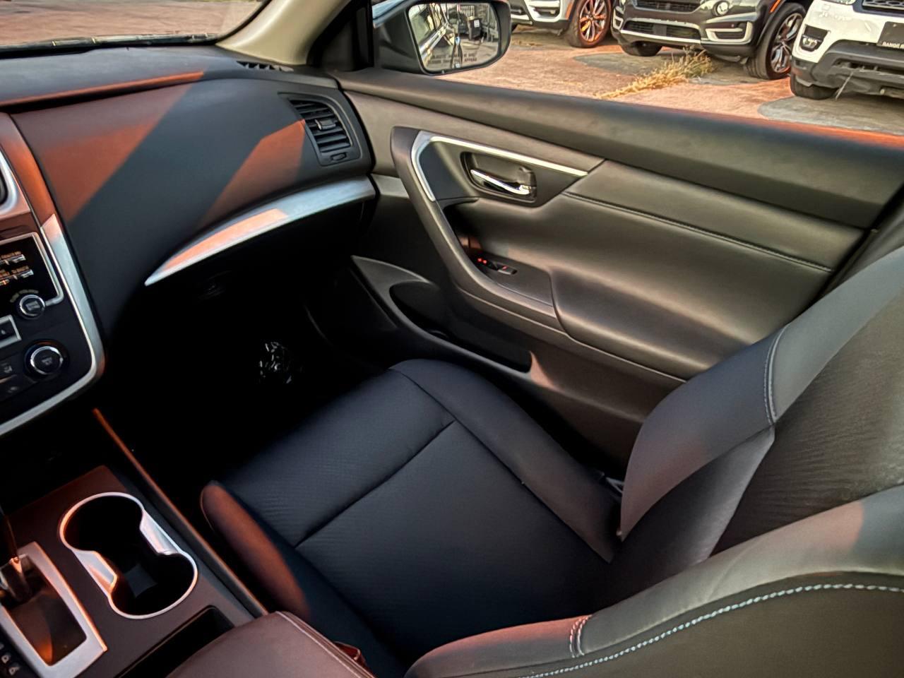 Nissan Altima 2.5 SR 2017