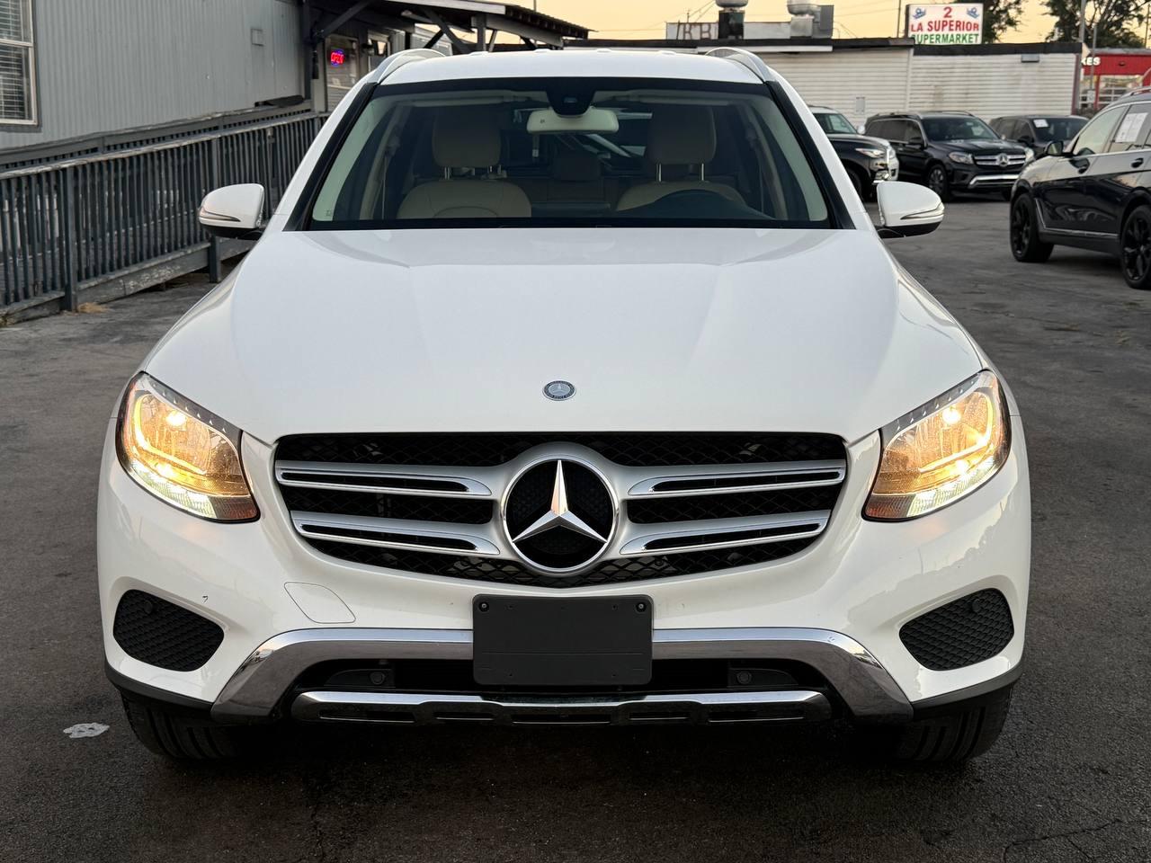 Mercedes-Benz GLC-Class GLC300 2016