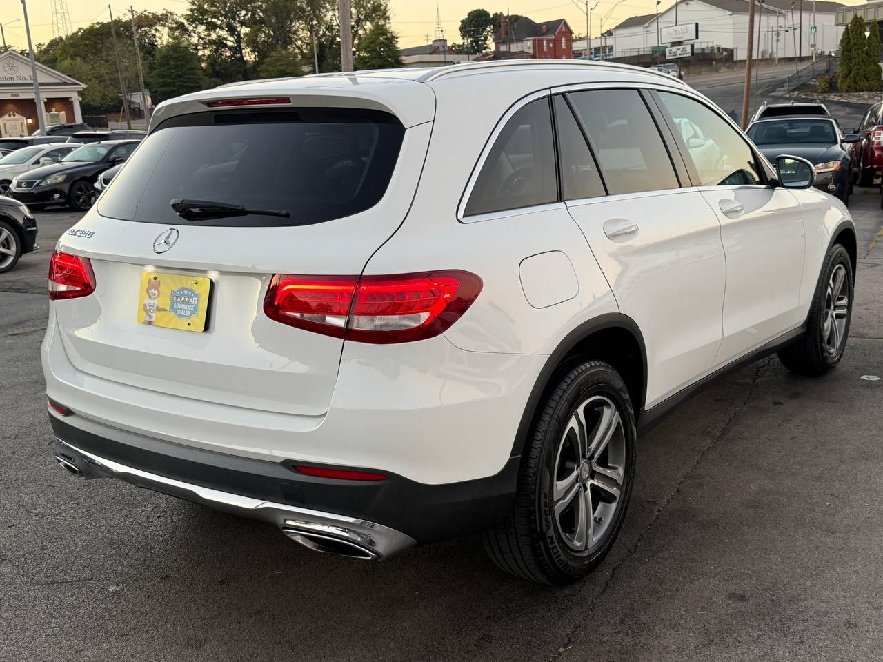 Mercedes-Benz GLC-Class GLC300 2016