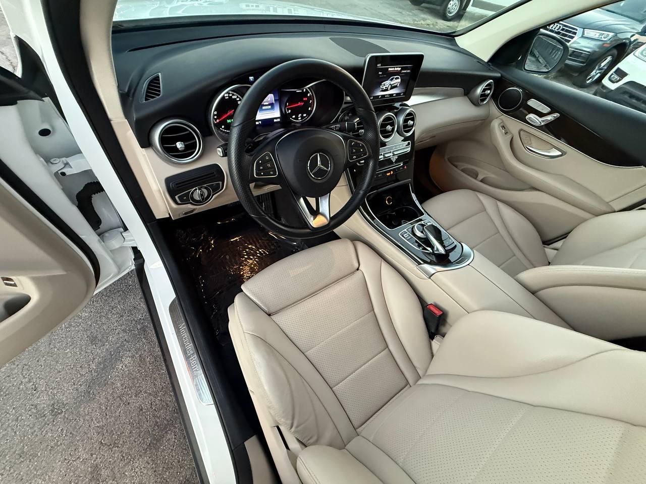 Mercedes-Benz GLC-Class GLC300 2016
