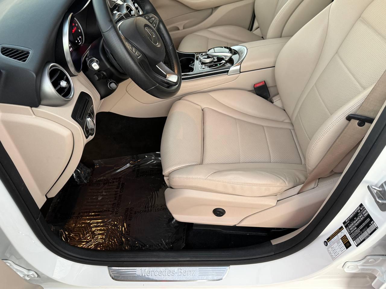 Mercedes-Benz GLC-Class GLC300 2016