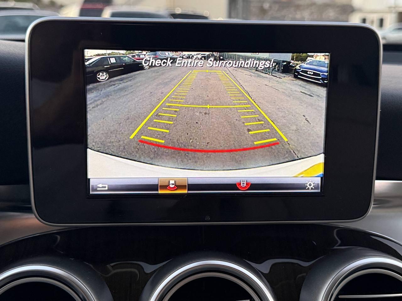 Mercedes-Benz GLC-Class GLC300 2016