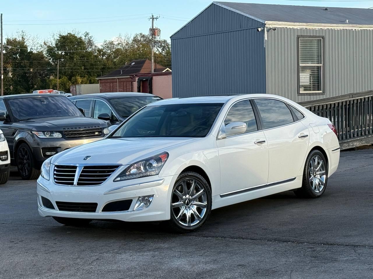 Hyundai Equus Signature 2013