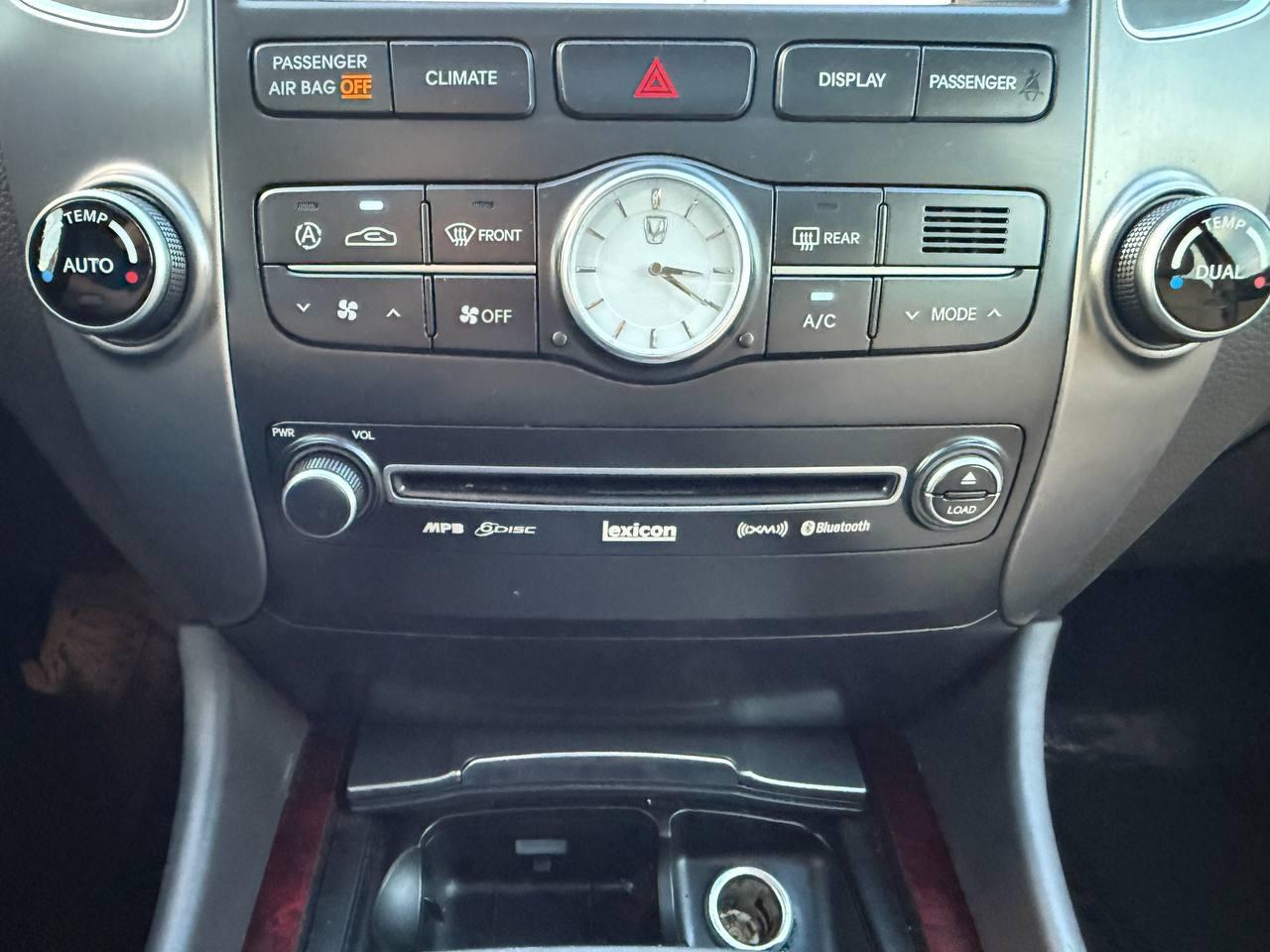 Hyundai Equus Signature 2013