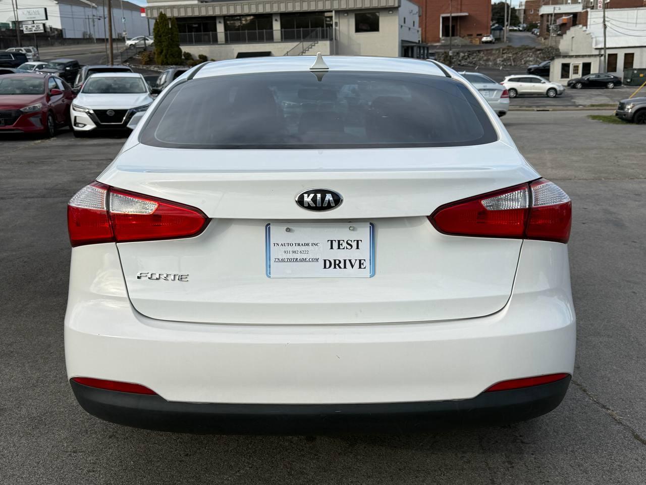 Kia Forte LX w/Popular Package 2016