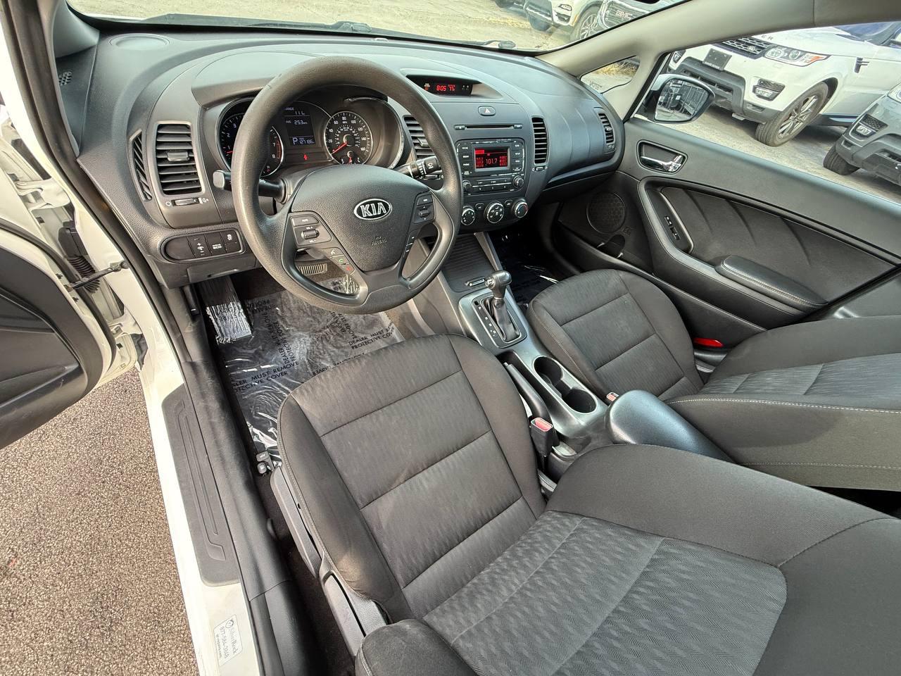 Kia Forte LX w/Popular Package 2016