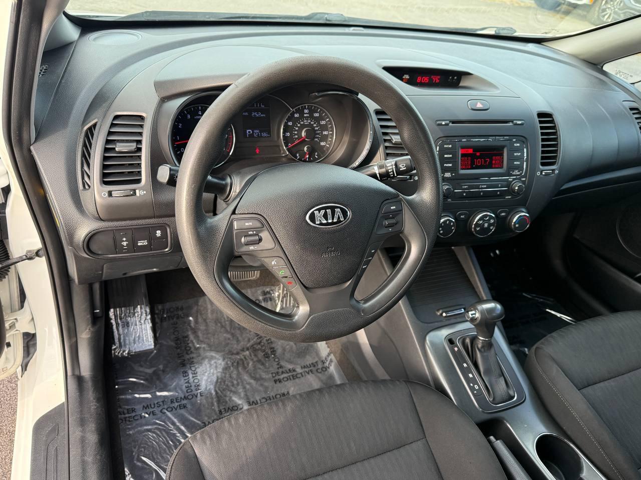 Kia Forte LX w/Popular Package 2016