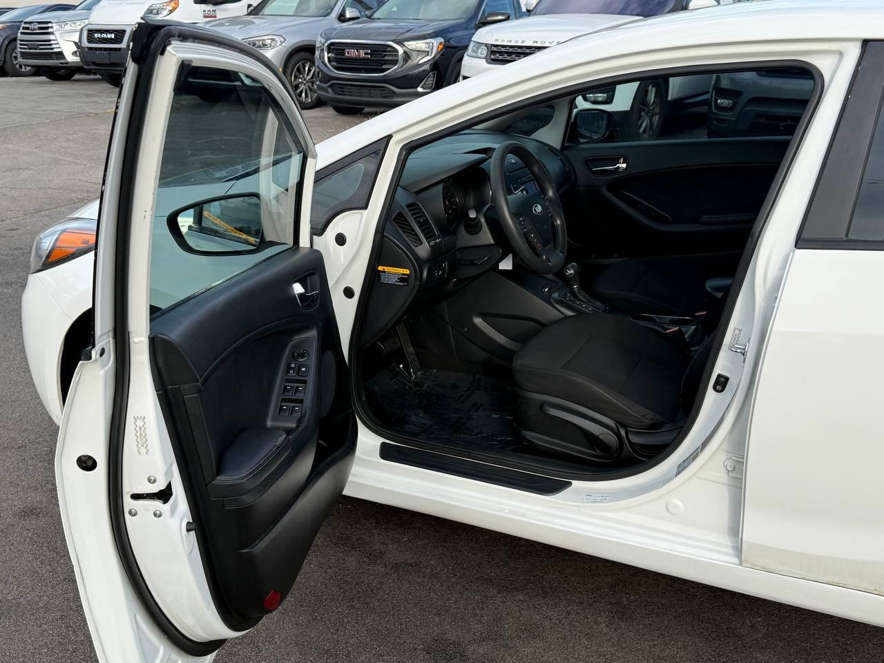 Kia Forte LX w/Popular Package 2016