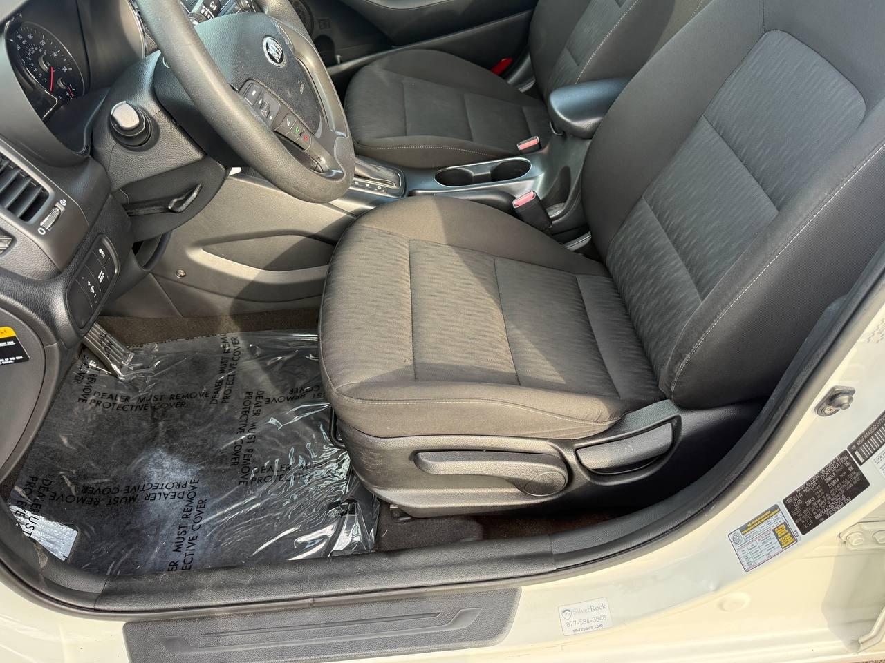 Kia Forte LX w/Popular Package 2016