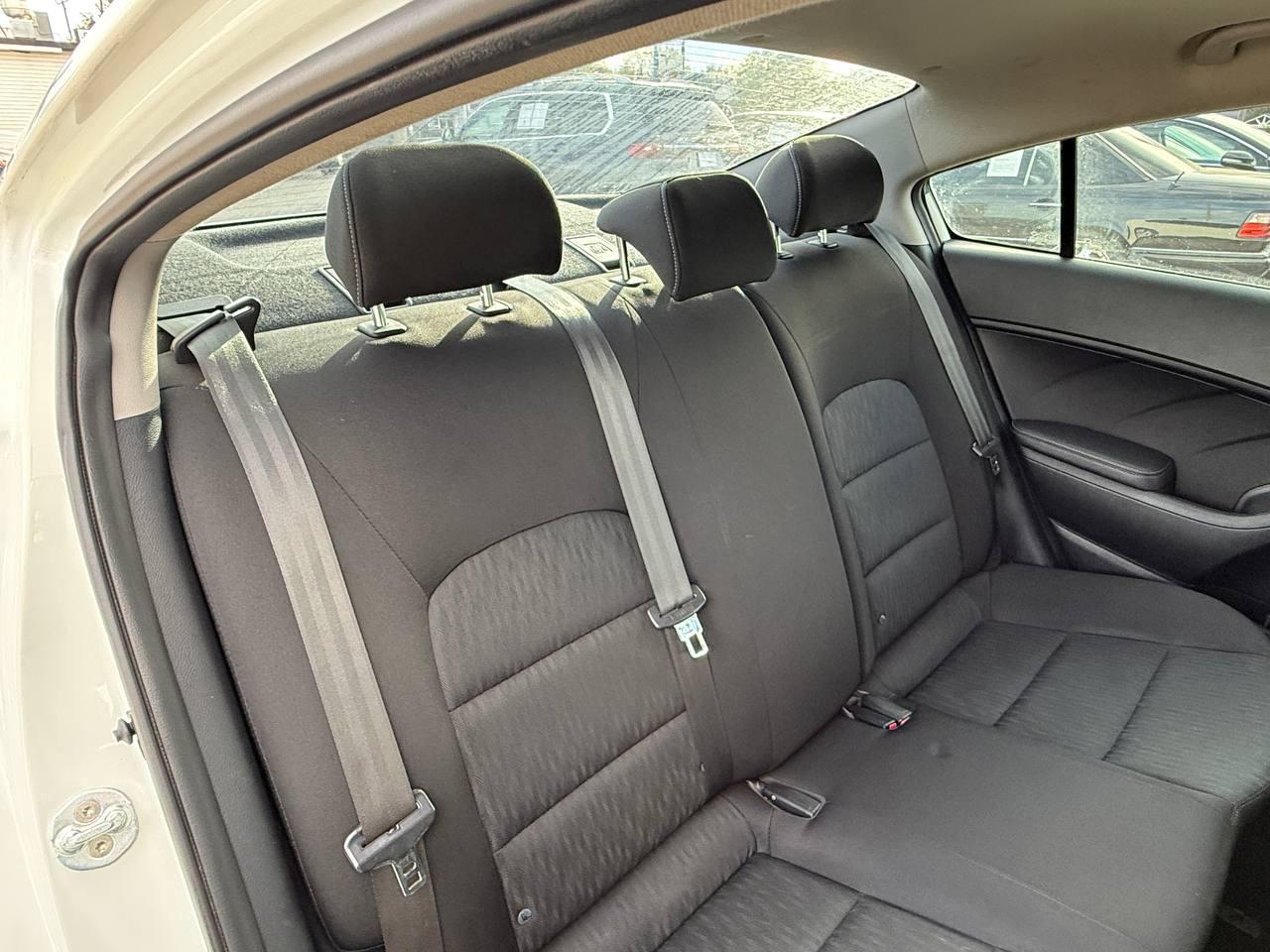 Kia Forte LX w/Popular Package 2016