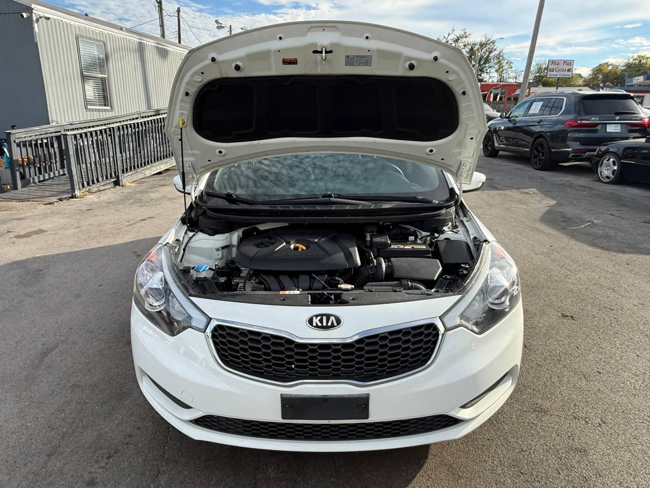 Kia Forte LX w/Popular Package 2016