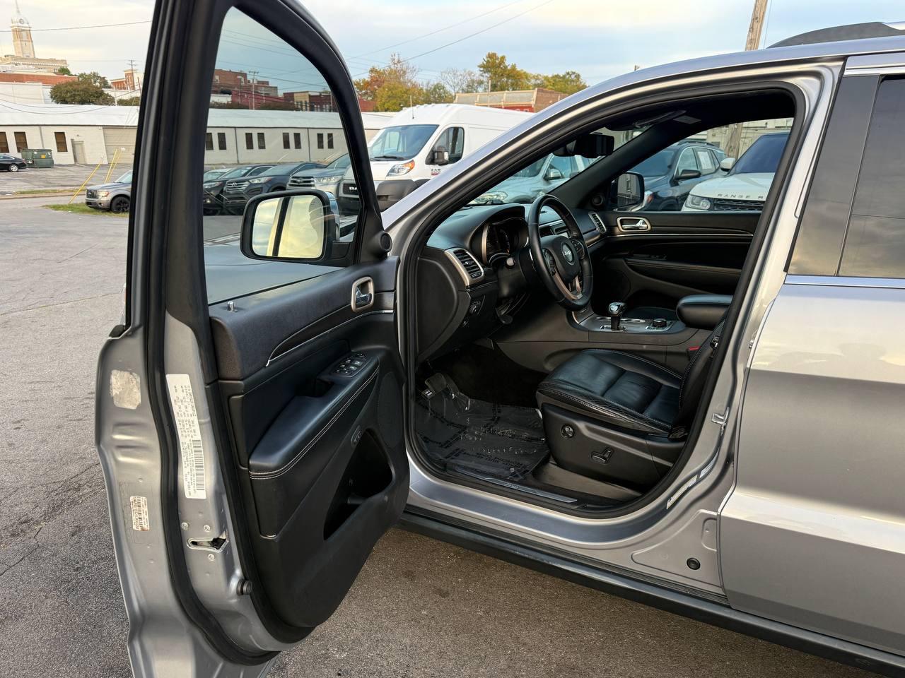 Jeep Grand Cherokee Limited 4WD 2014