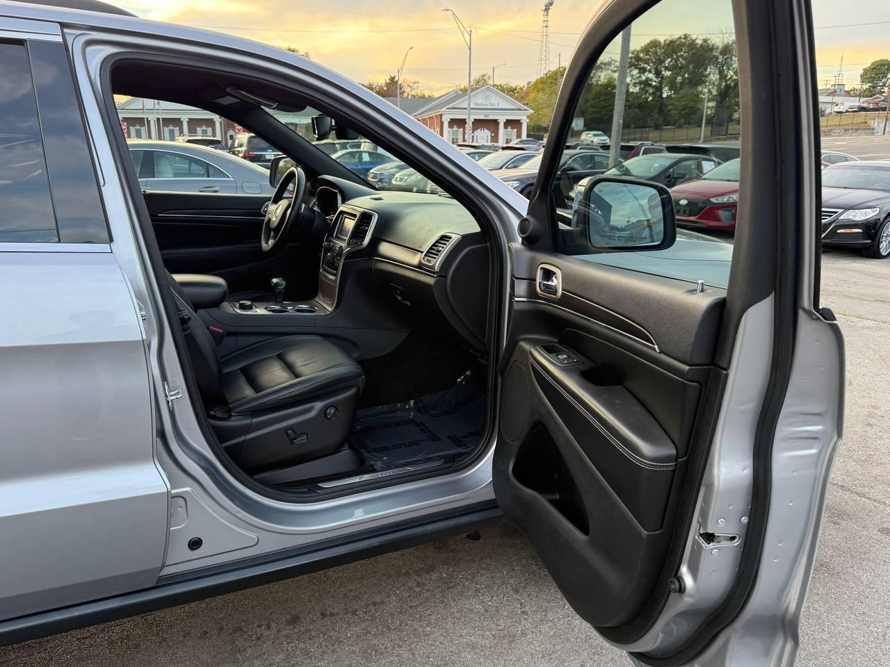 Jeep Grand Cherokee Limited 4WD 2014
