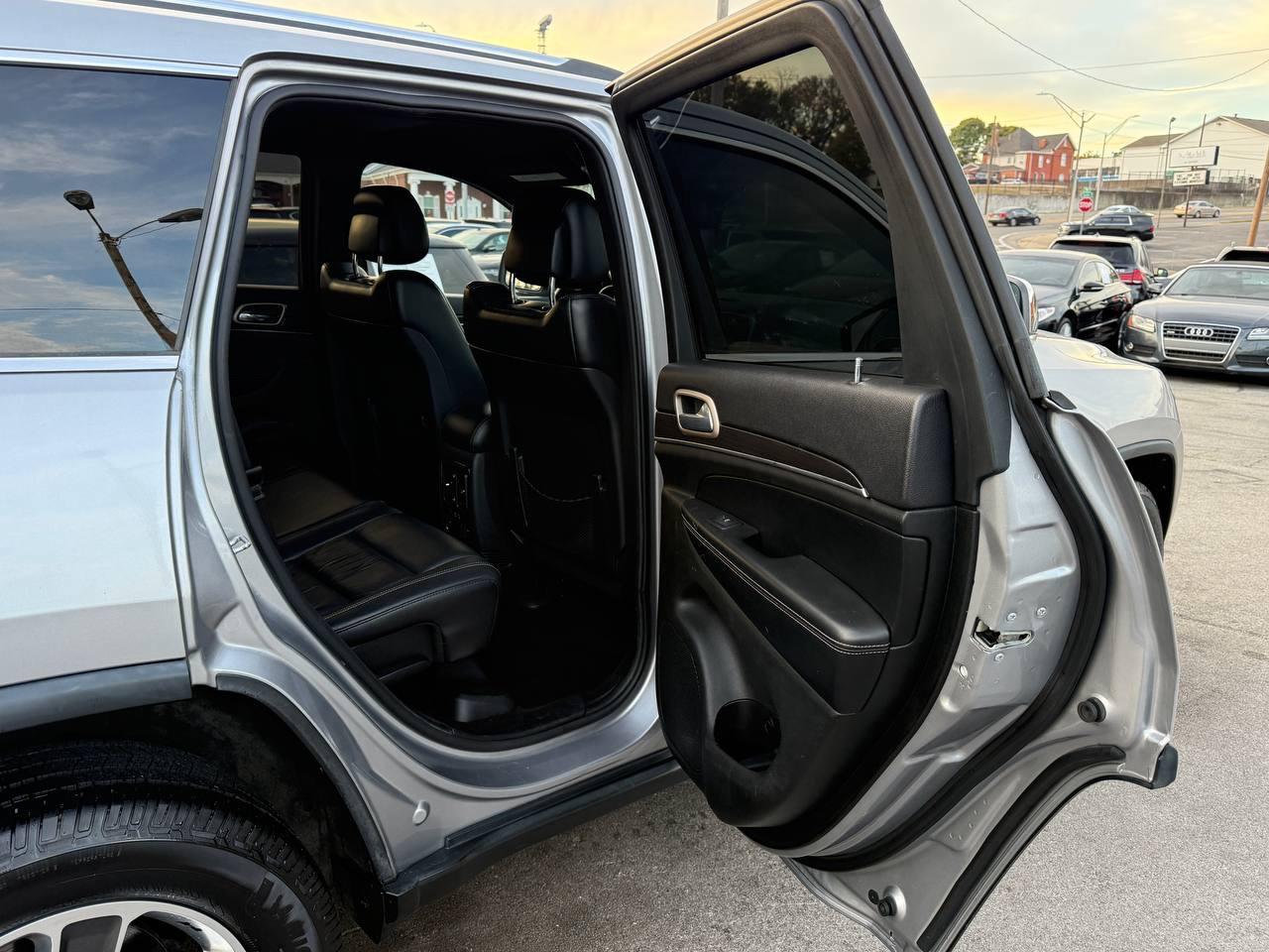 Jeep Grand Cherokee Limited 4WD 2014