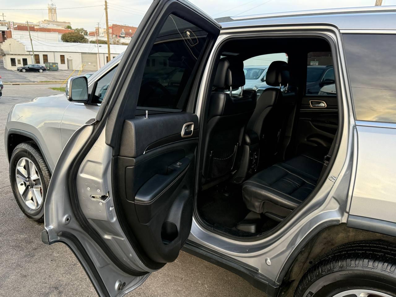 Jeep Grand Cherokee Limited 4WD 2014