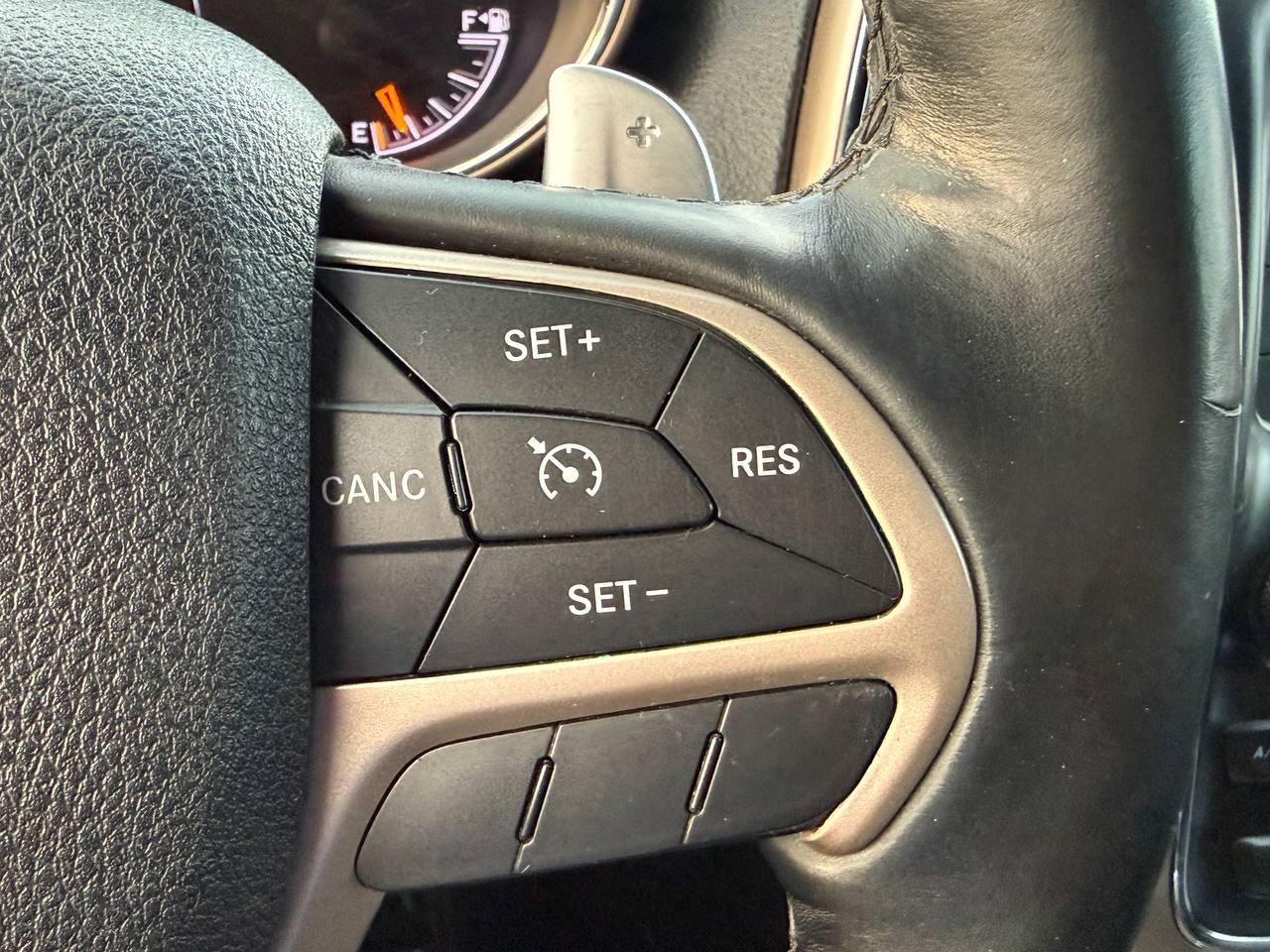 Jeep Grand Cherokee Limited 4WD 2014