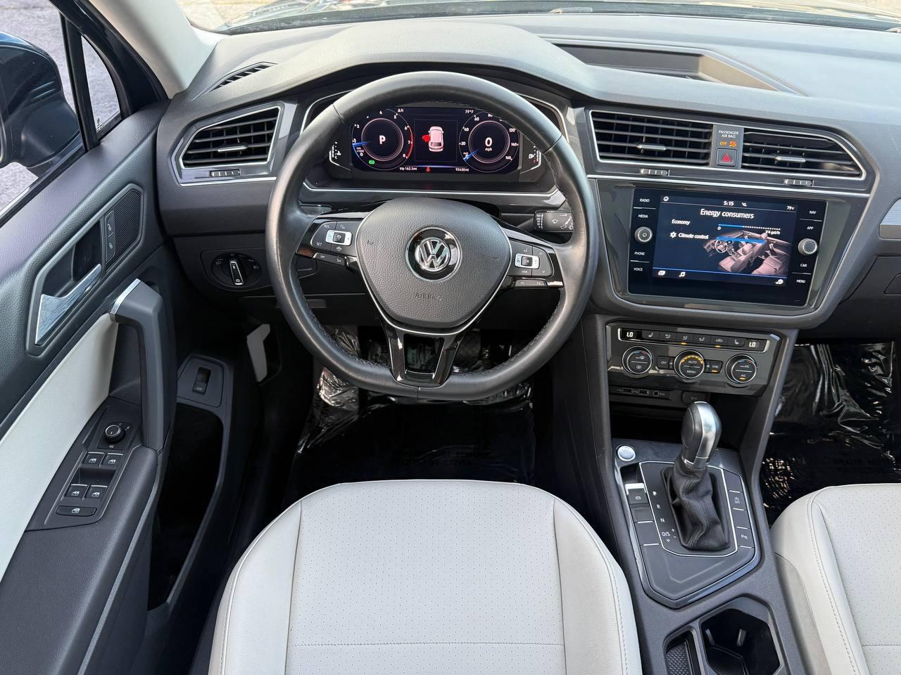 Volkswagen Tiguan SEL 2019