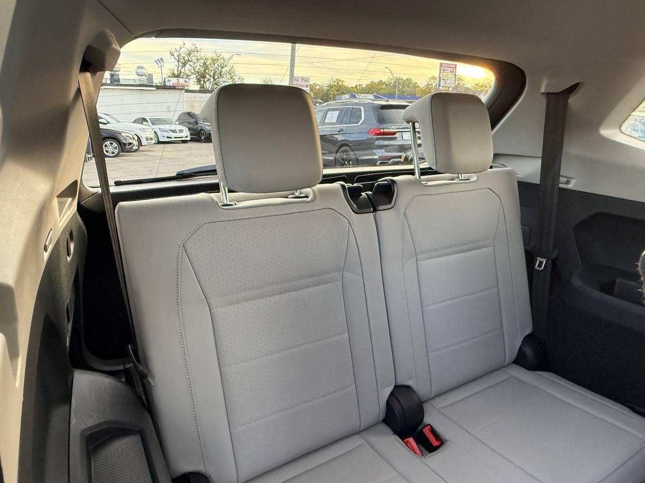 Volkswagen Tiguan SEL 2019
