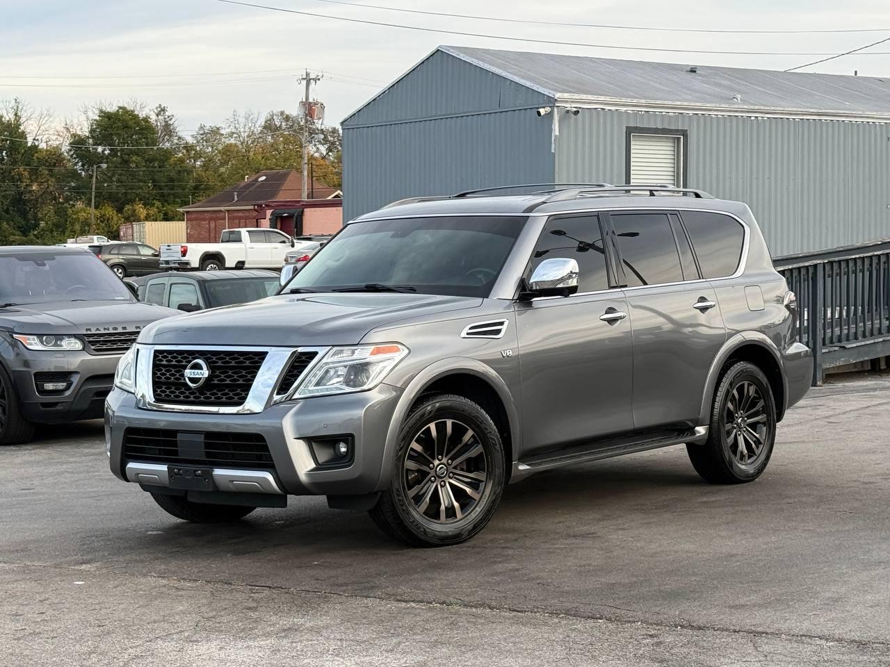 Nissan Armada Platinum AWD 2017