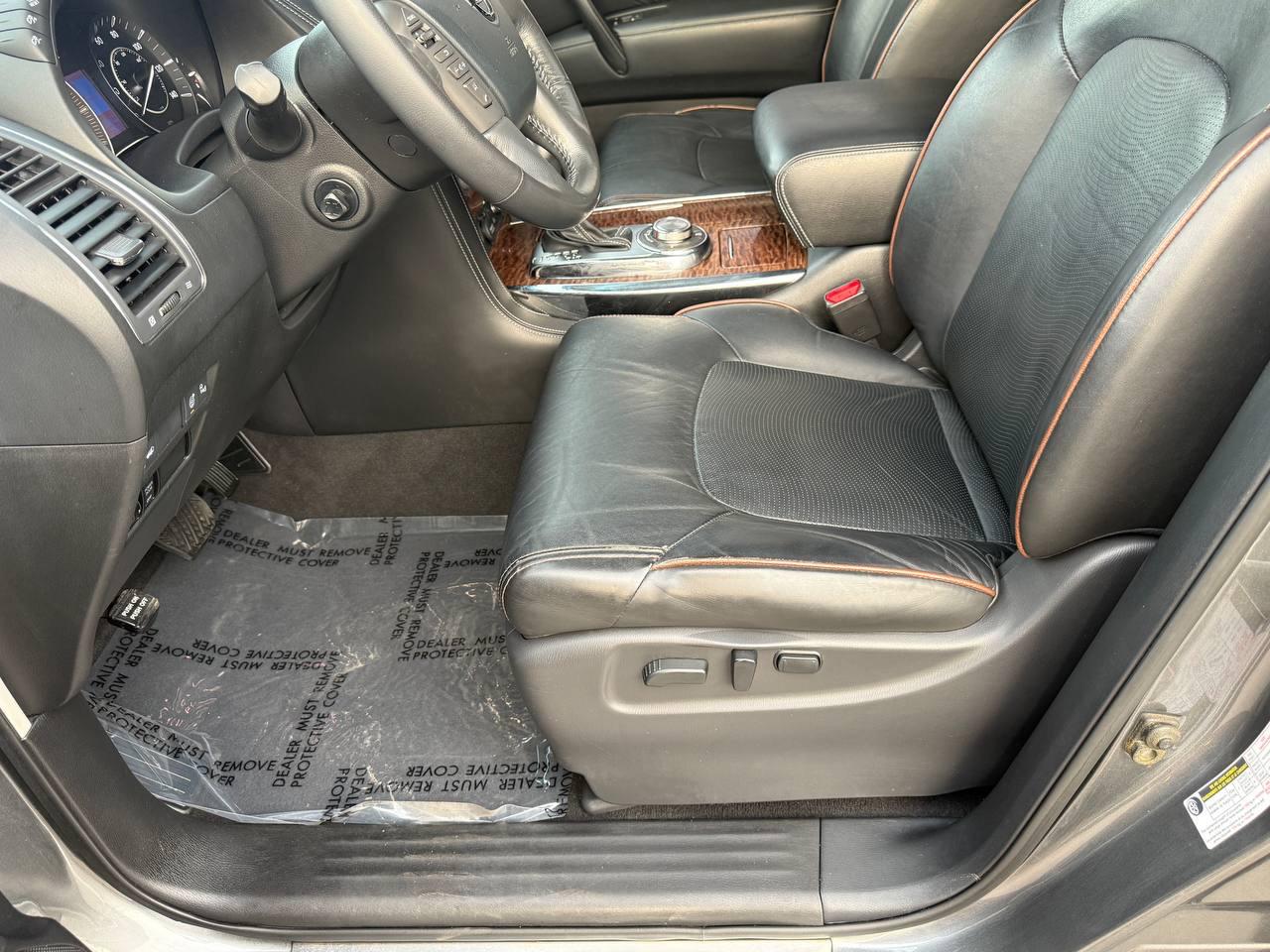 Nissan Armada Platinum AWD 2017