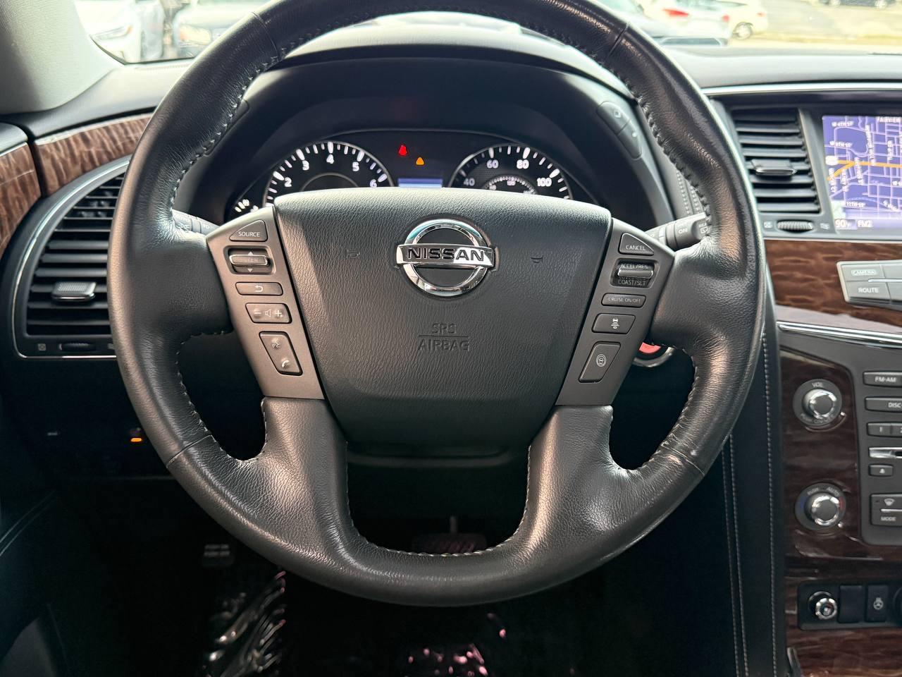 Nissan Armada Platinum AWD 2017
