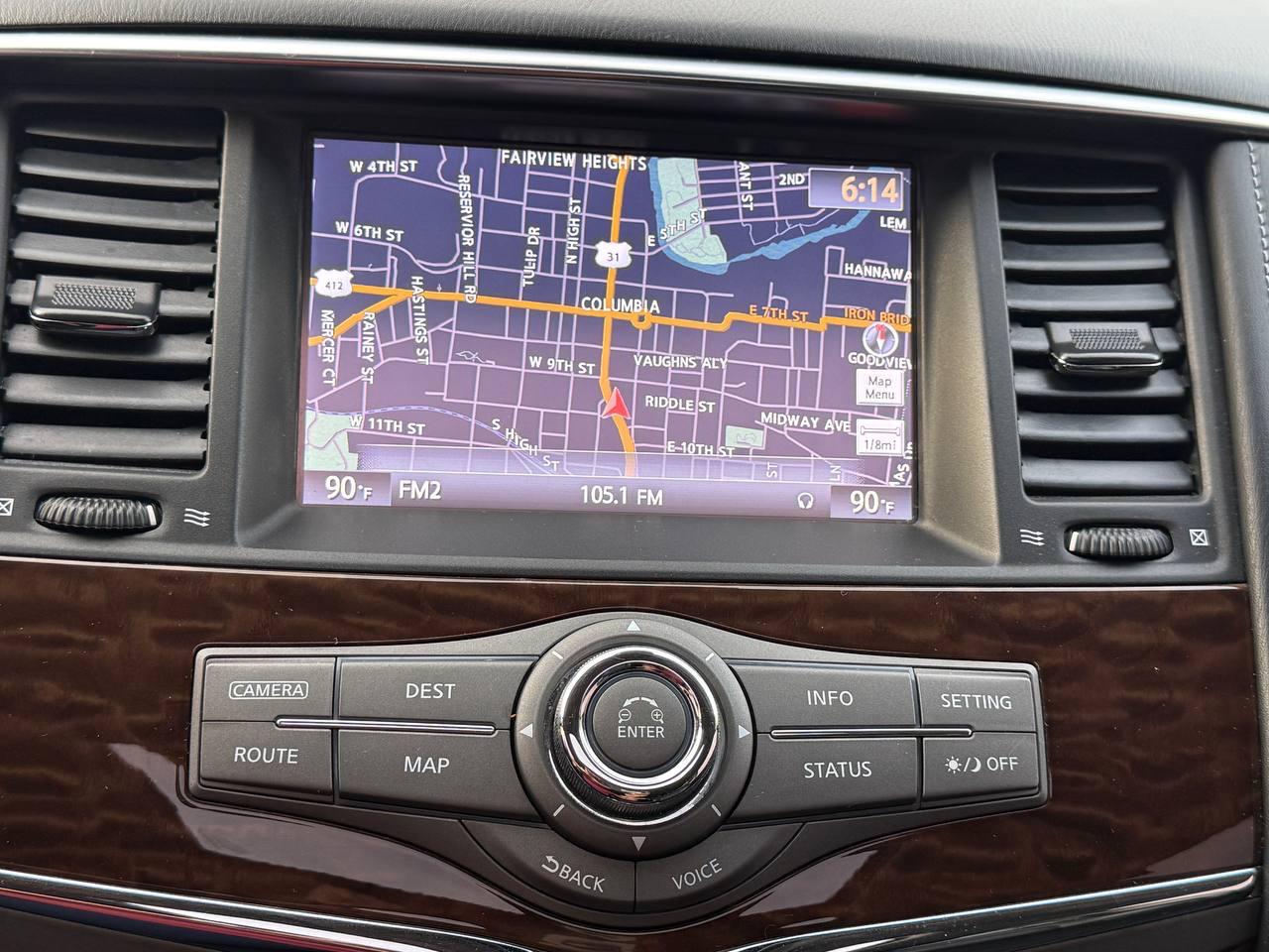 Nissan Armada Platinum AWD 2017